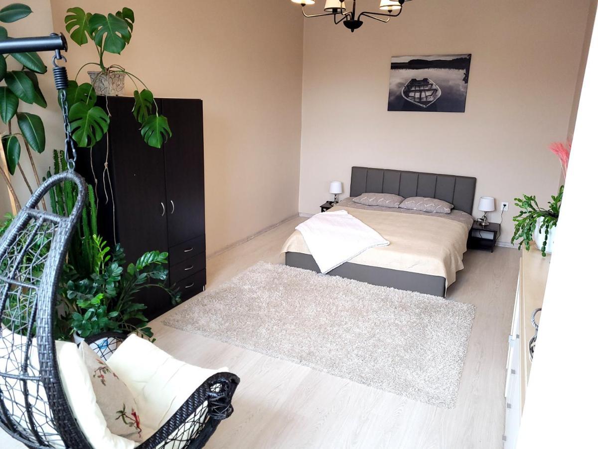 Cozy 2 Room Apartment In The Oldtown Of Klaipėda Buitenkant foto